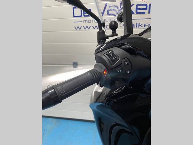 honda - sh-125i-c-abs