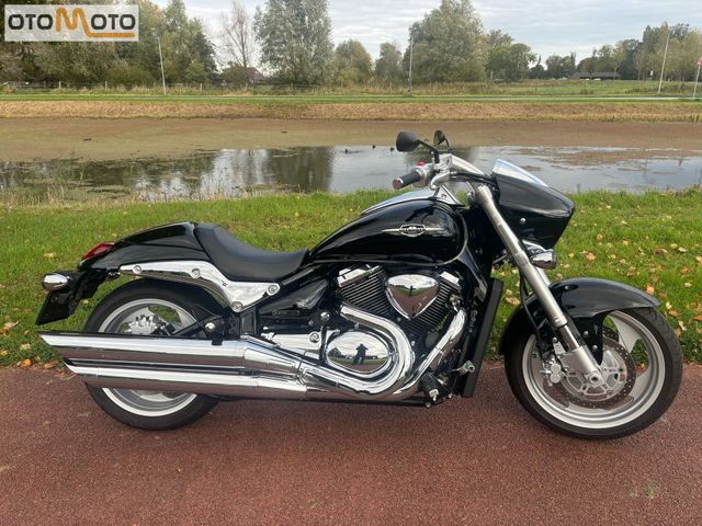 suzuki - m-1500-intruder