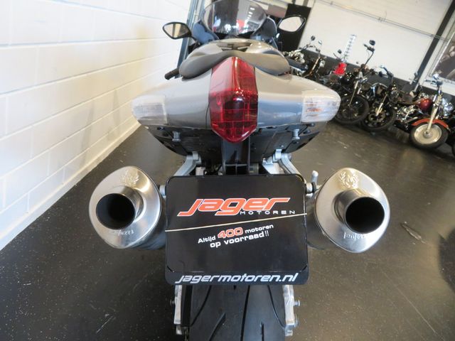 aprilia - rsv-1000-r-factory