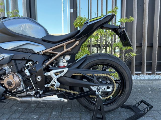 bmw - s-1000-r