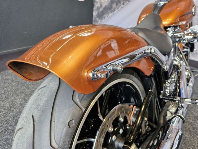 harley-davidson - breakout-fxsb