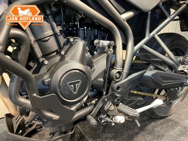 triumph - tiger-800-xrx
