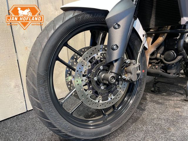 triumph - tiger-800-xrx