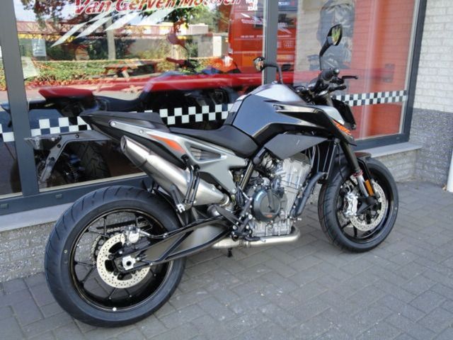 ktm - 790-duke