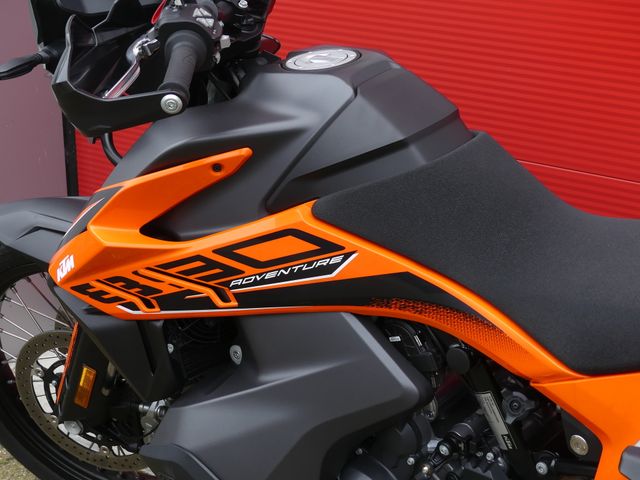 ktm - 890-adventure