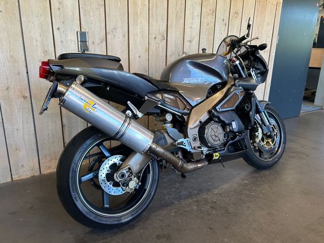 aprilia - tuono