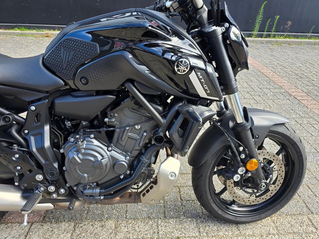 yamaha - mt-07-abs