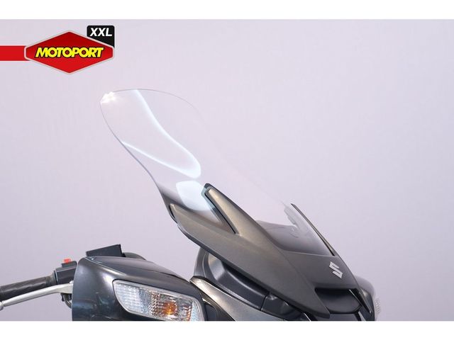 suzuki - burgman-650-a-executive