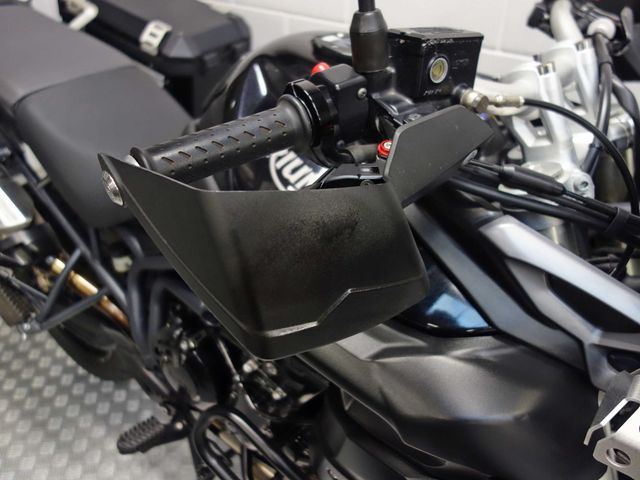 triumph - tiger-800-xc