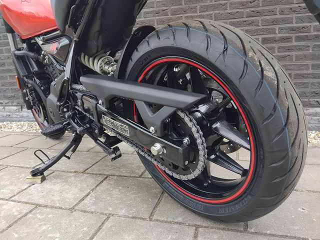 royal-enfield - guerrilla-450