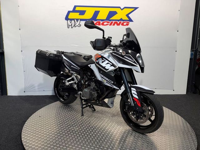 ktm - 990-supermoto-t