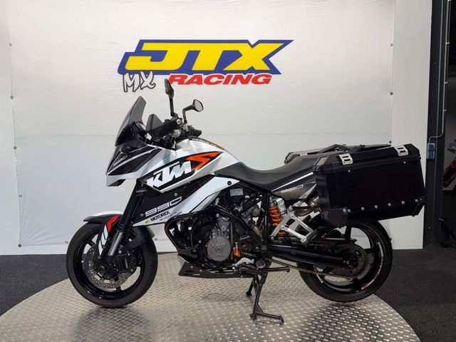 ktm - 990-supermoto-t