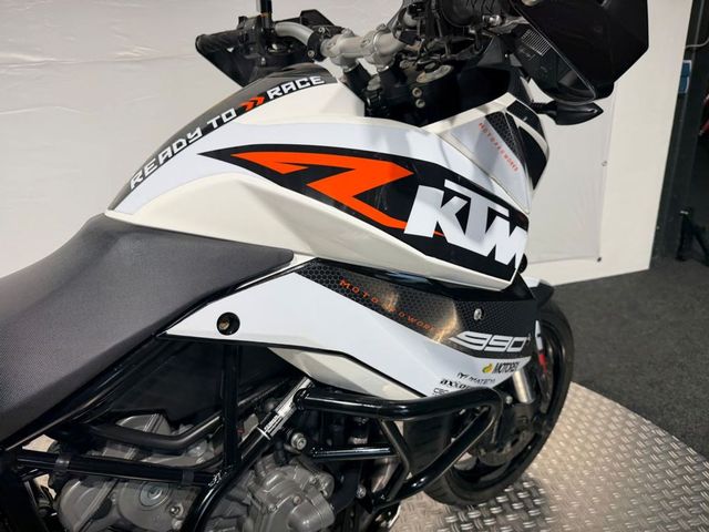 ktm - 990-supermoto-t