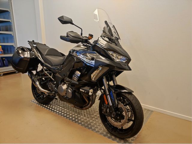 kawasaki - versys-1000-se-grand-tourer