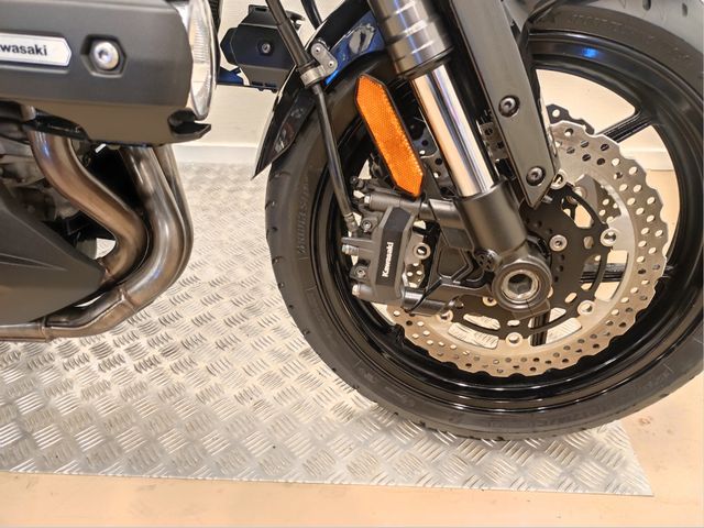 kawasaki - versys-1000-se-grand-tourer