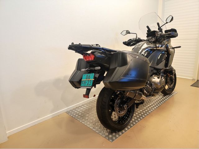 kawasaki - versys-1000-se-grand-tourer