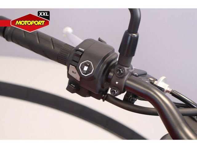 honda - cb-1000-hornet