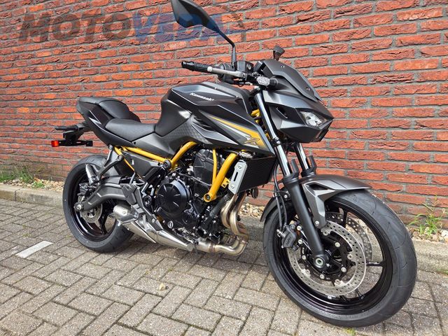 kawasaki - z650-s