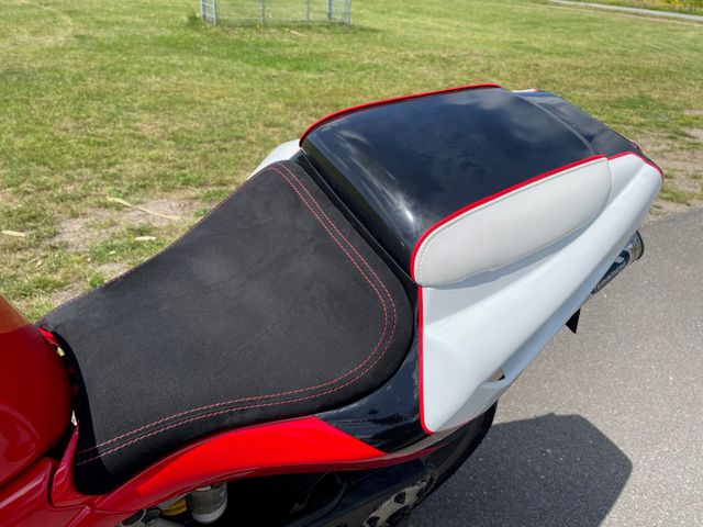 ducati - 748