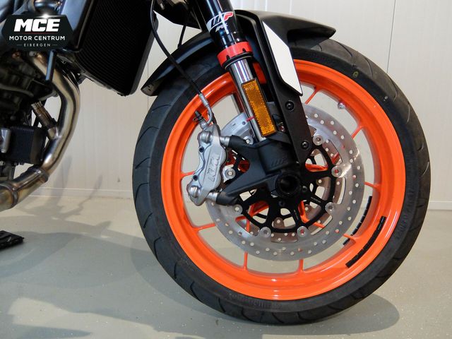 ktm - 890-duke-gp
