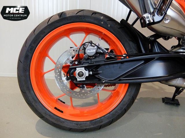 ktm - 890-duke-gp