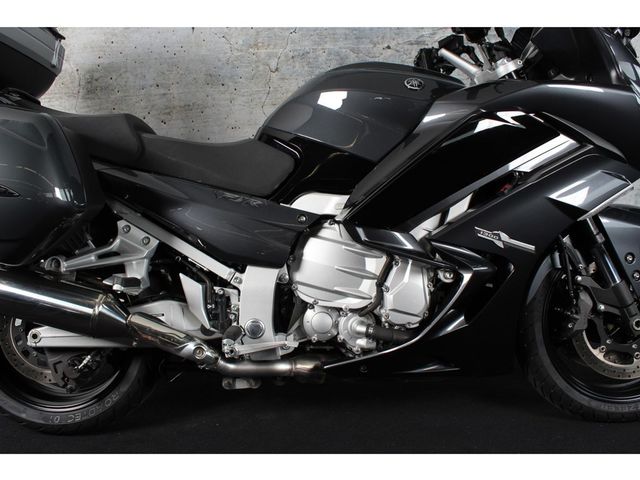 yamaha - fjr-1300-ae