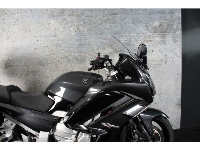 yamaha - fjr-1300-ae