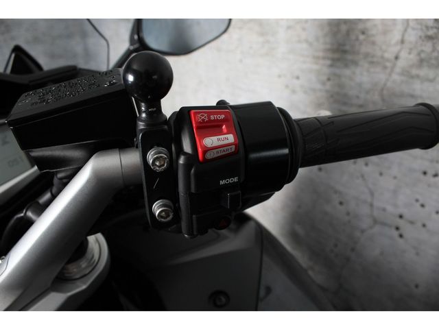 yamaha - fjr-1300-ae