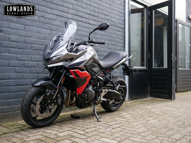 triumph - tiger-sport-660