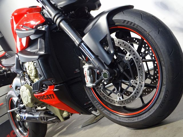 ducati - streetfighter-v4