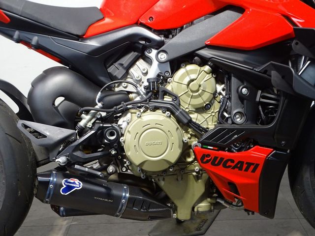 ducati - streetfighter-v4
