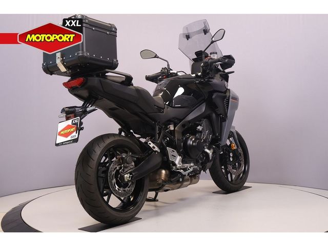 yamaha - tracer-9