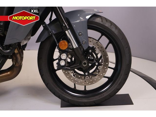 yamaha - tracer-9
