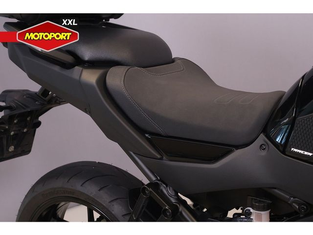 yamaha - tracer-9