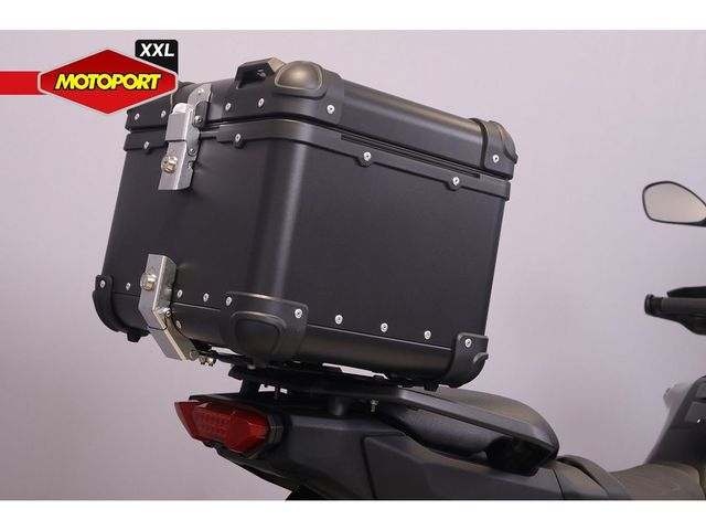 yamaha - tracer-9