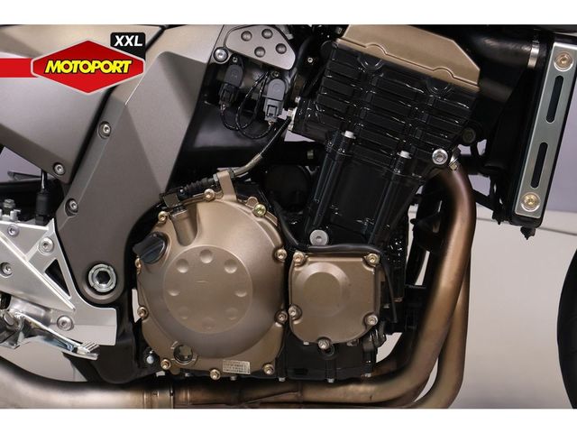 kawasaki - z-750-s