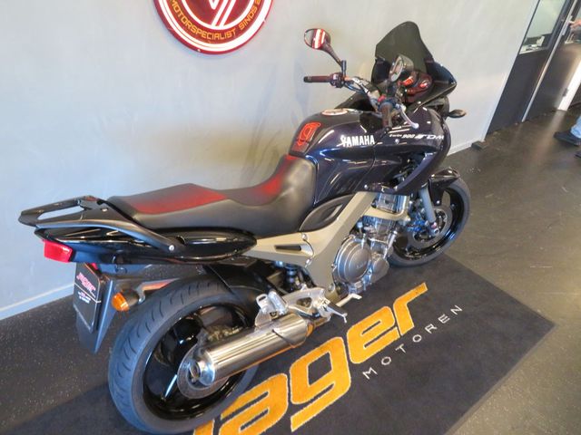yamaha - tdm-900