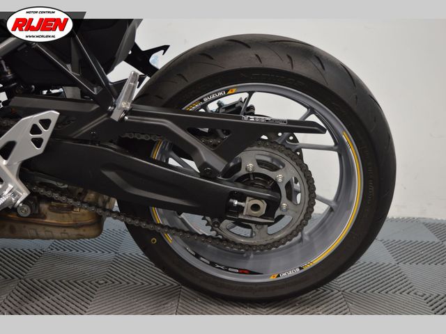 suzuki - gsx-8r