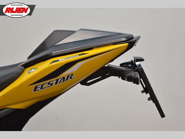 suzuki - gsx-8r