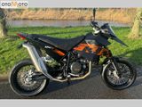 KTM 690 SUPERMOTO