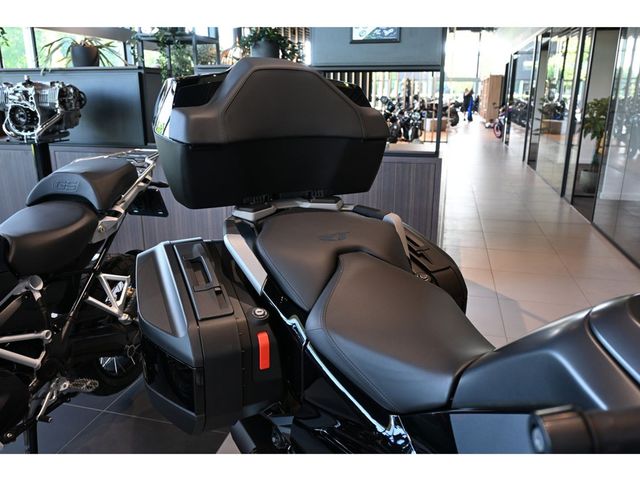 bmw - r-1300-rt