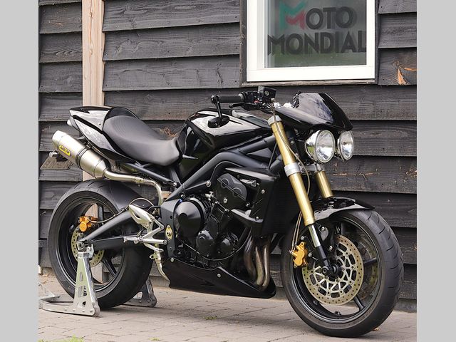 triumph - street-triple