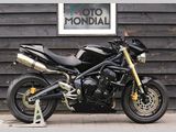 TRIUMPH STREET TRIPLE