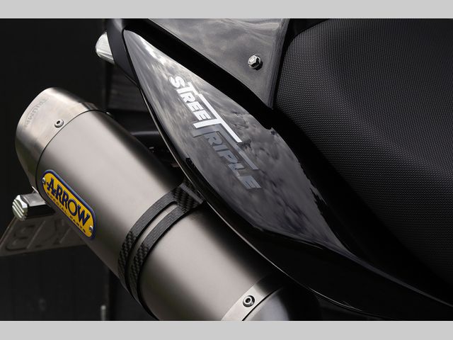 triumph - street-triple