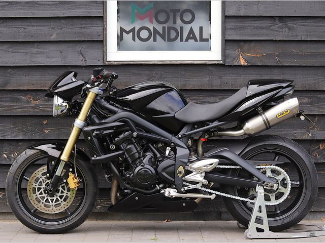 triumph - street-triple