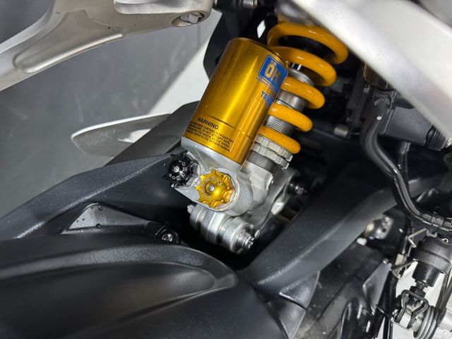 triumph - speed-triple-1200-rs