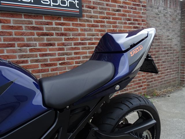 suzuki - gsx-r-750