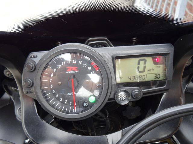 suzuki - gsx-r-750