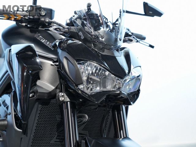 kawasaki - z900