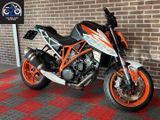 KTM 1290 SUPER DUKE R
